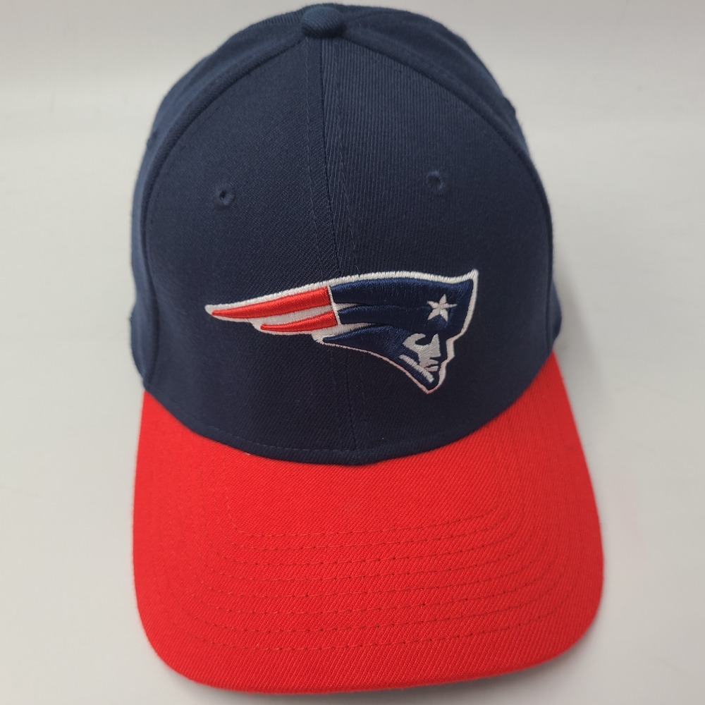 New England Patriots Hat Fitted (Seems XL-XXL) New Era 39Thirty Blue Red NFL Men